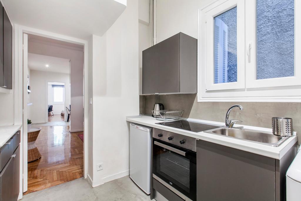 Central Apartment In Syntagma アテネ エクステリア 写真