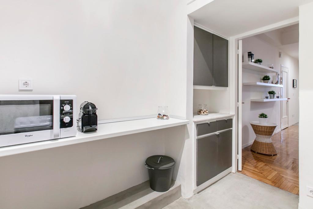 Central Apartment In Syntagma アテネ エクステリア 写真
