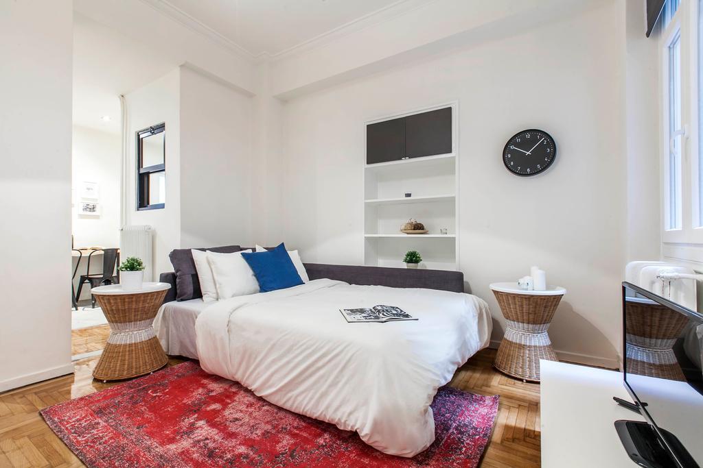 Central Apartment In Syntagma アテネ エクステリア 写真