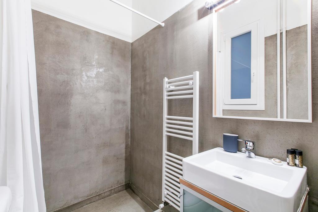 Central Apartment In Syntagma アテネ エクステリア 写真